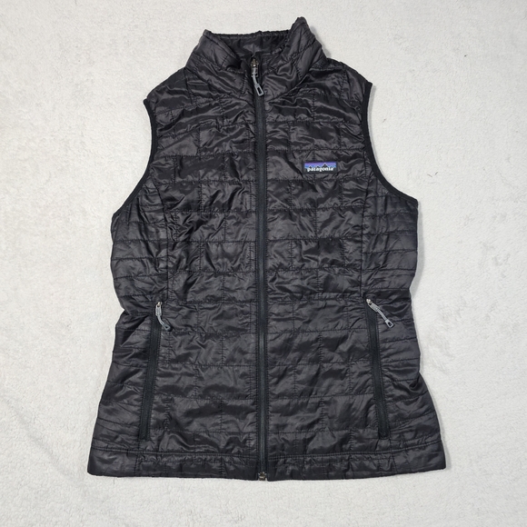 Patagonia Jackets & Blazers - Patagonia Women's Black Quilted Vest